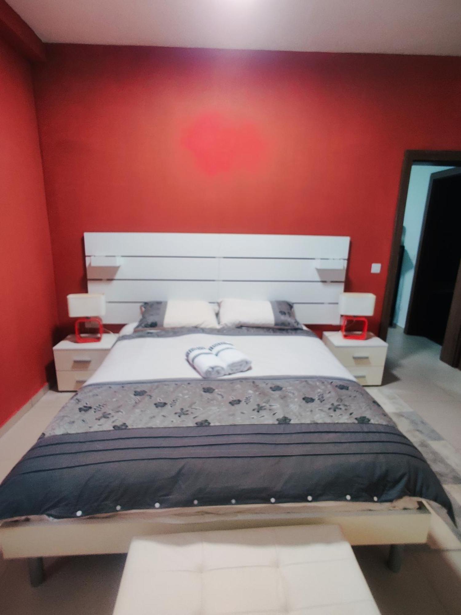 Depiro Point Deluxe - Modern, Designer Apartment 2 Minutes Away From Popular Sliema Seafront Exterior photo
