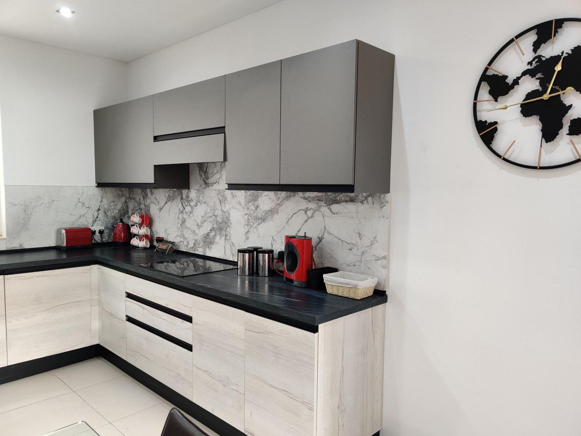 Depiro Point Deluxe - Modern, Designer Apartment 2 Minutes Away From Popular Sliema Seafront Exterior photo